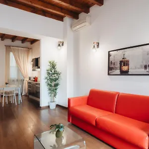  Apartamento Charming Brera - Madonnina Itália